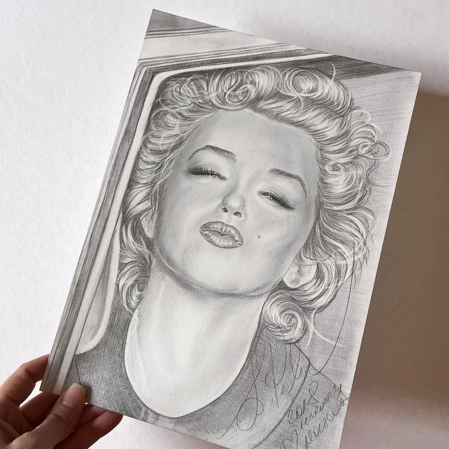 Marilyn Monroe, Kiss, ORIGINAL Pencil Drawing, Artwork by Svetlana Pelin