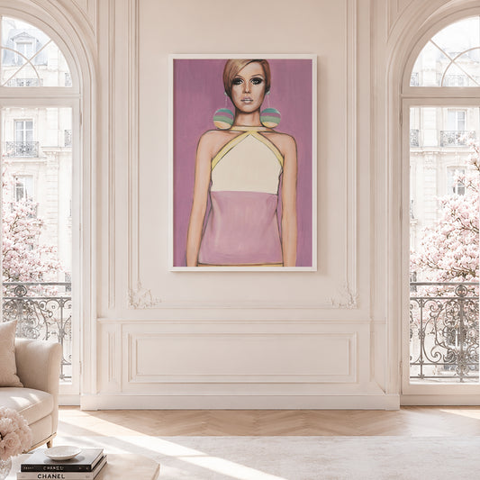 Twiggy. Museum Framed Print